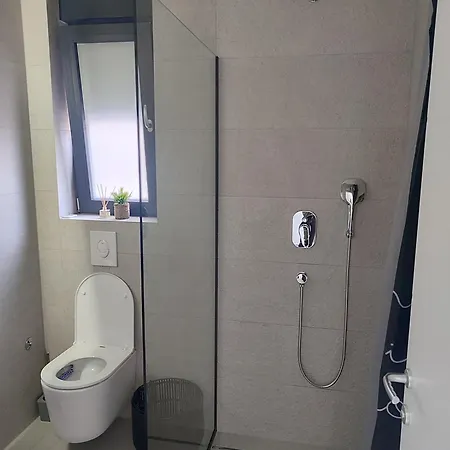 Sobe I Nada Pensión